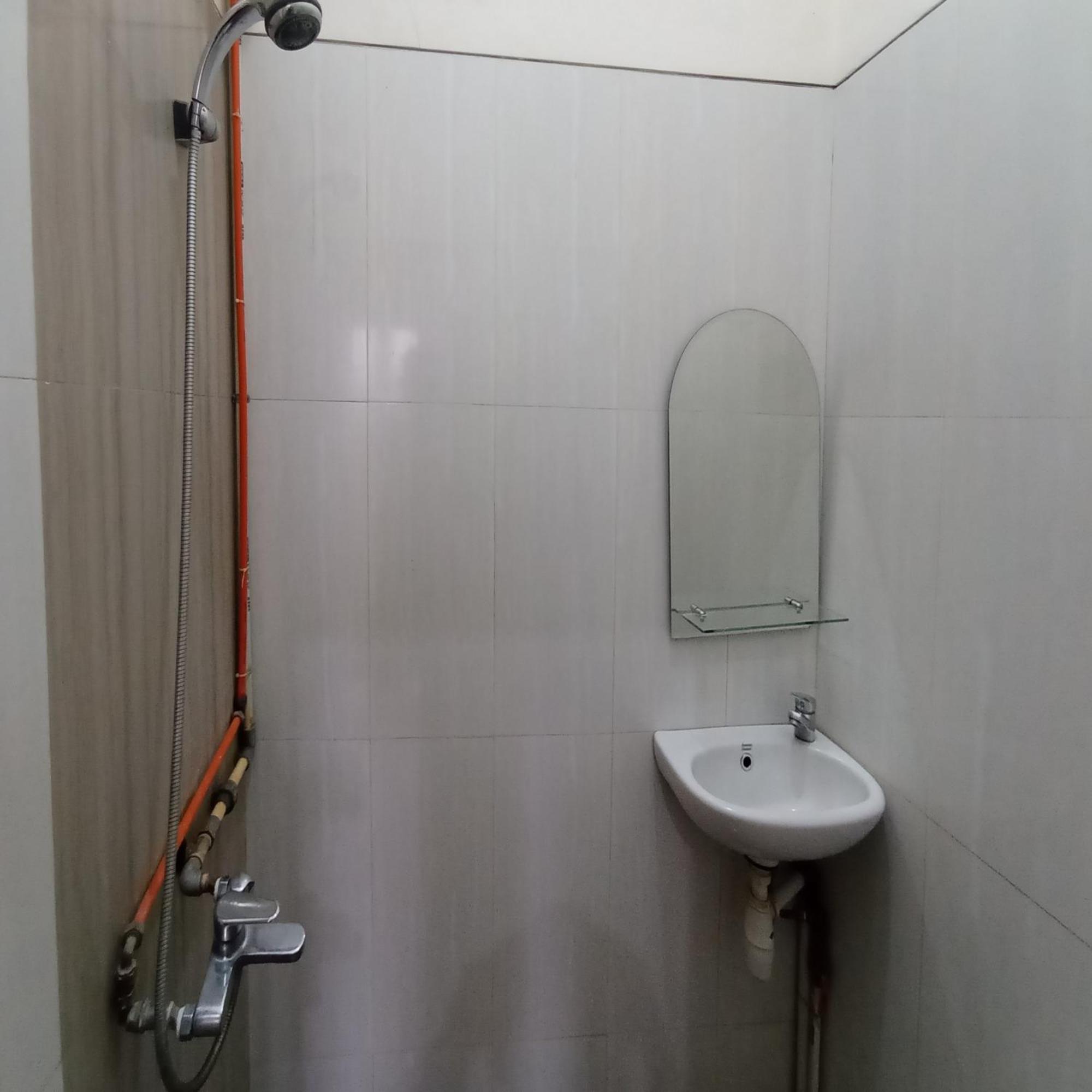 Reddoorz At Syariah House Purwokerto 호텔 외부 사진