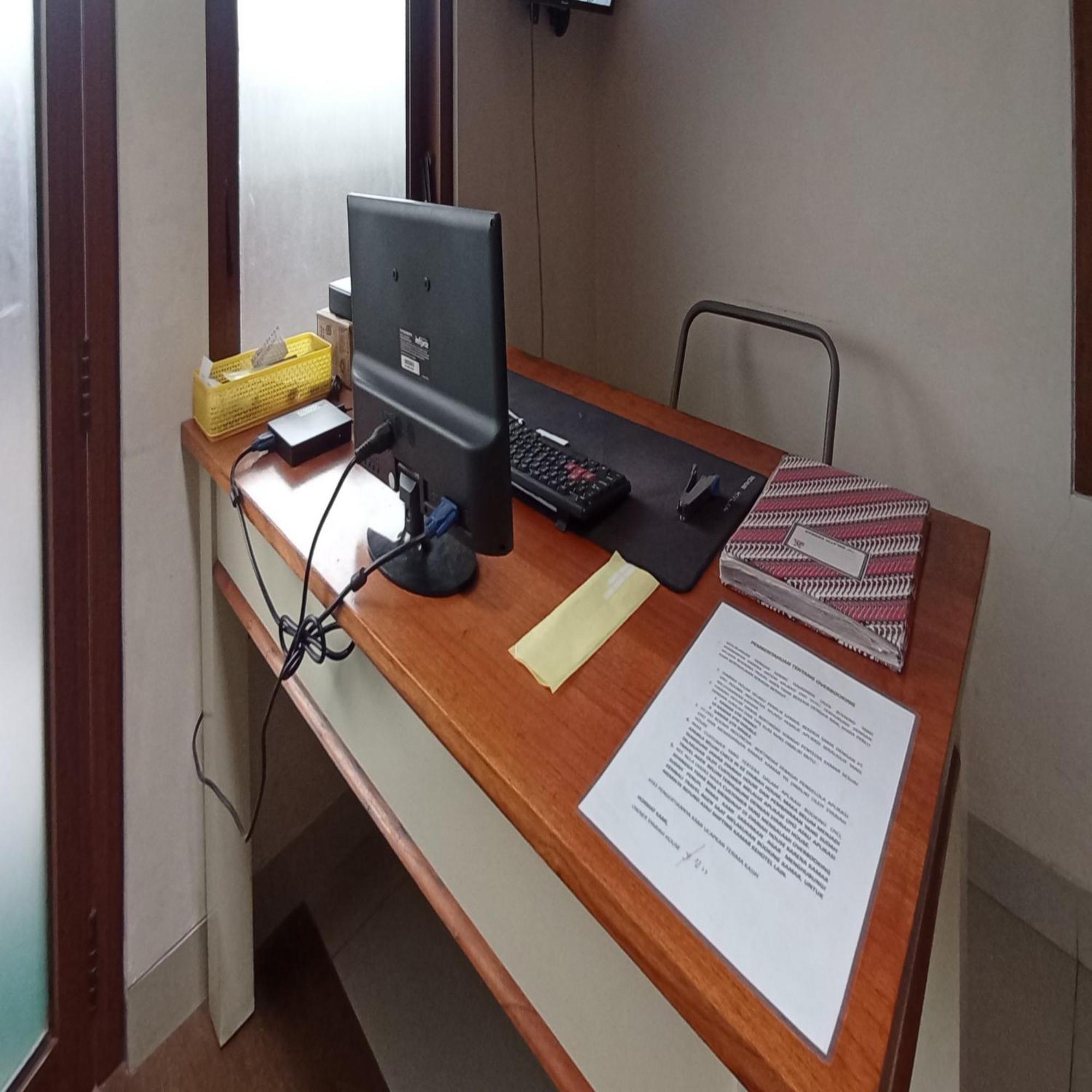 Reddoorz At Syariah House Purwokerto 호텔 외부 사진